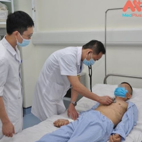 Bệnh viện Đa khoa huyện Thủy Nguyên có đội ngũ bác sĩ và nhân viên y tế tận tâm