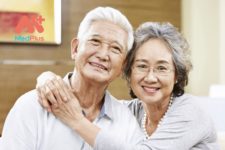 Mức phí bảo hiểm sức khỏe Vietinbank cho người già