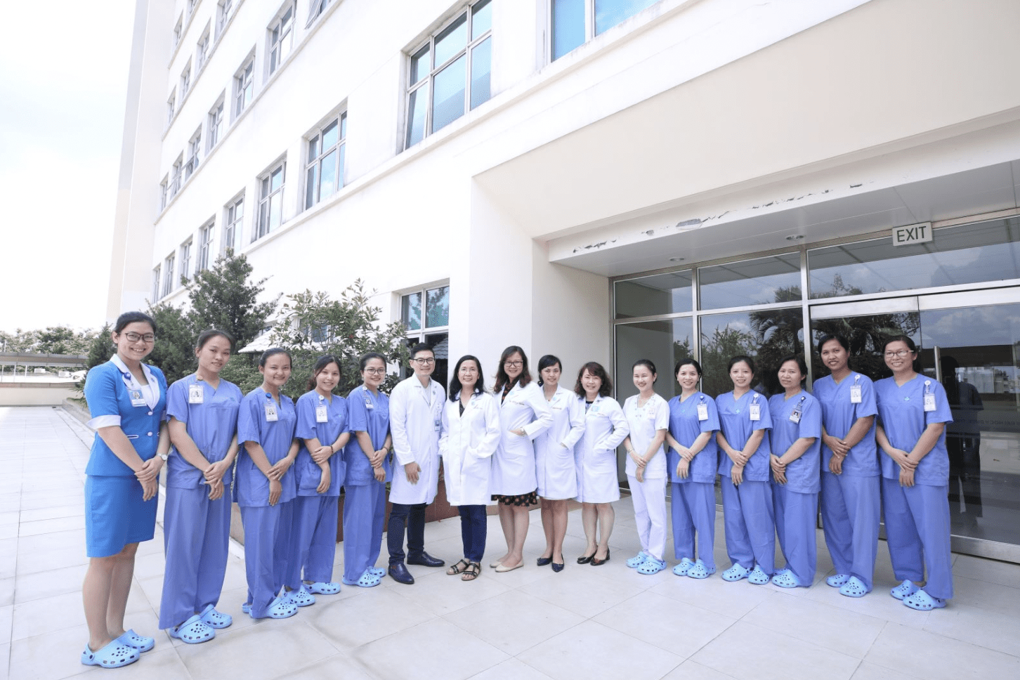 Đội ngũ Y Bác sĩ - Khoa Phụ Sản Bệnh viện Đại học Y Dược Cơ sở 1