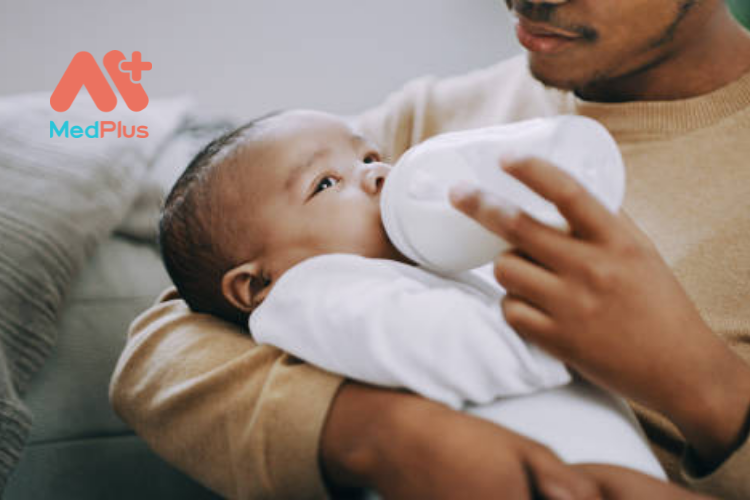 Dị ứng và không dung nạp sữa ở trẻ sơ sinh