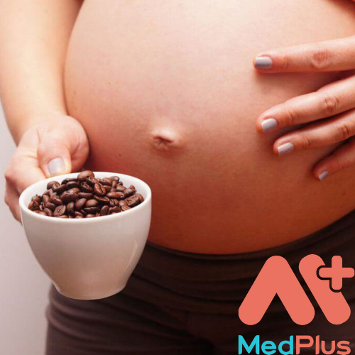 uống cà phê khi mang thai