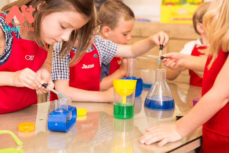 10 kỹ năng sống cần thiết cho trẻ nhỏ