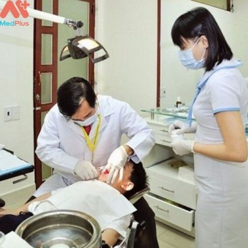 Nha khoa Dr Dương có đội ngũ bác sĩ giỏi và cơ sở vật chất hiện đại