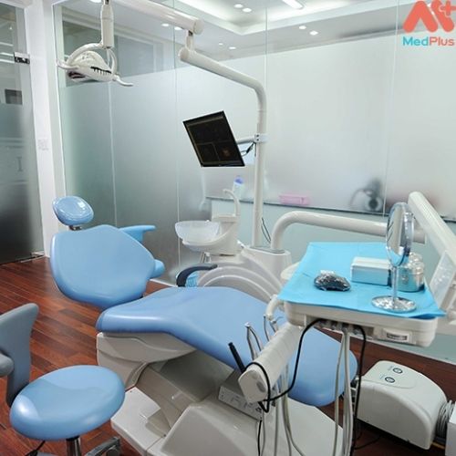 Phòng khám Răng hàm mặt Bs Phạm Hồng Phong đầu tư cơ sở vật chất khang trang, hiện đại