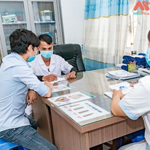 Phòng khám đa khoa Nam Việt với đội ngũ bác sĩ giỏi và phương pháp điều trị hiệu quả