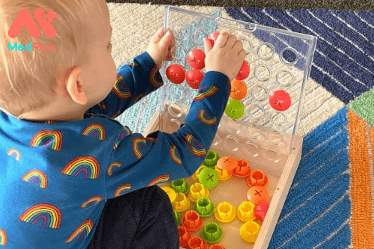 Làm đồ chơi theo phương pháp Montessori