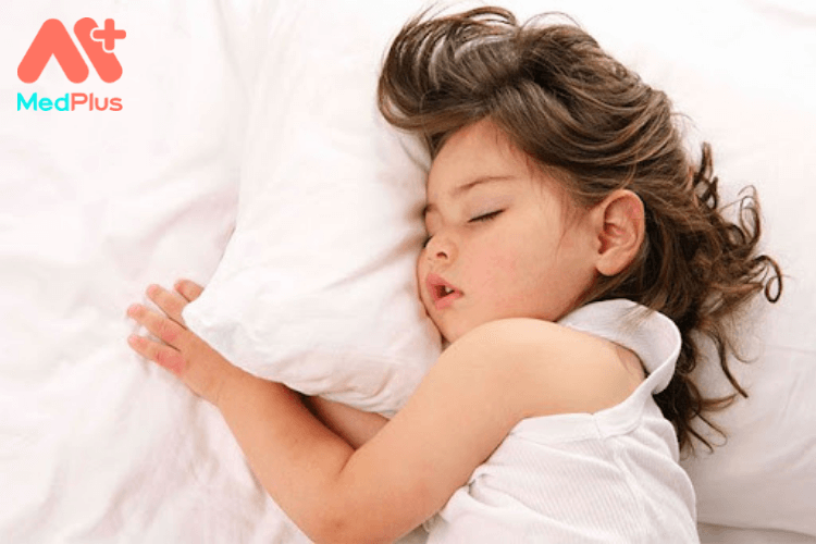 Tạo thói quen ngủ trưa lành mạnh cho trẻ