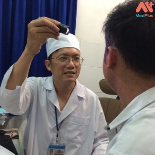 Bs Trương Lê Anh Tuấn là người có trình độ và nhiều kinh nghiệm trong khám chữa bệnh
