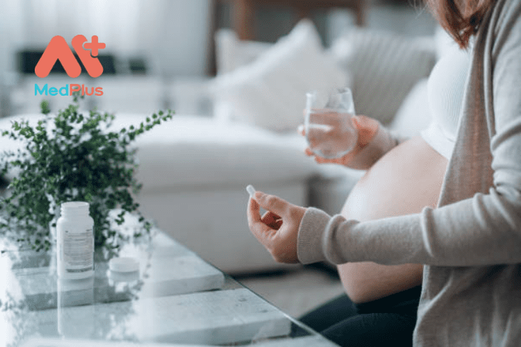 Điều trị SỐT KHI MANG THAI ngay lập tức để không gây ra hậu quả nghiêm trọng 134 Sốt khi mang thai nên được điều trị ngay lập tức