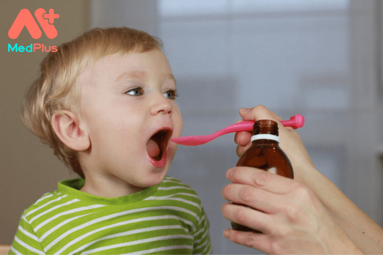 Những điều cần biết về thuốc bổ sung sắt cho bé