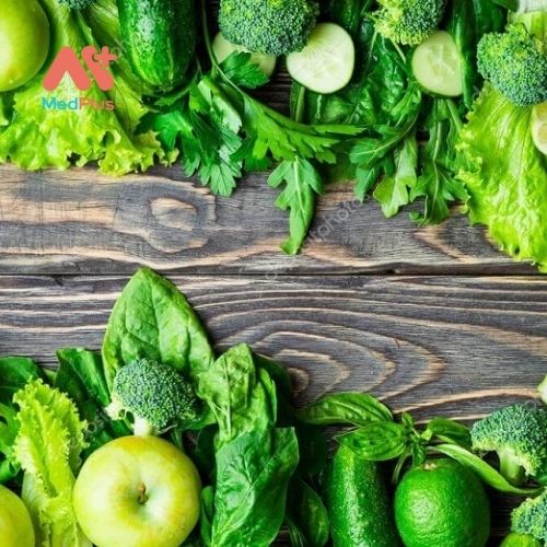 Bổ sung nhiều rau xanh vào bữa ăn hàng ngày để phòng ngừa bệnh suy gan