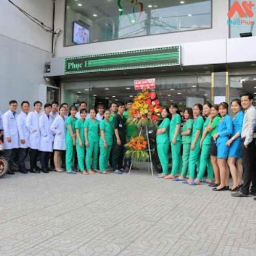 Đội ngũ bác sĩ và nhân viên tại Trung tâm Nha khoa Bảo Việt có trình độ và nhiệt tình