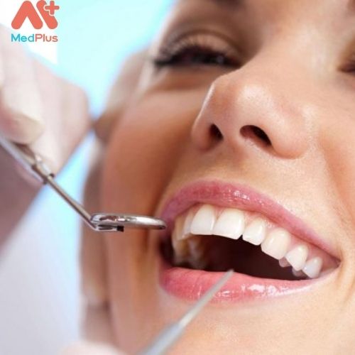 Vệ sinh răng miệng thường xuyên là rất quan trọng để ngăn ngừa các vấn đề không mong muốn về răng miệng và sức khỏe răng miệng.