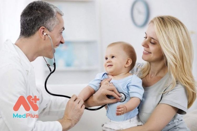 Trẻ nhỏ dưới 6 tuổi được miễn phí bảo hiểm Y tế
