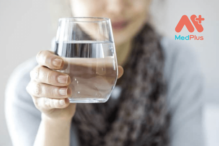 Uống nước lọc có giúp giảm cân hay không?