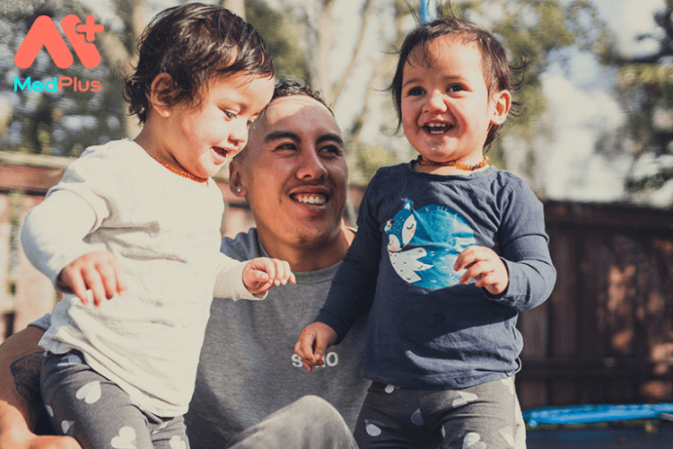 Giúp trẻ khám phá bản thân và xung quanh 2 Giúp trẻ khám phá bản thân và xung quanh