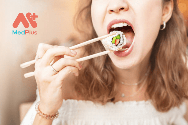Ăn sushi khi mang thai và những rủi ro