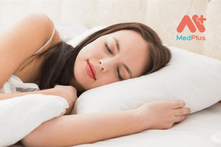 7 lợi ích sức khỏe khi ngủ nghiêng bên trái