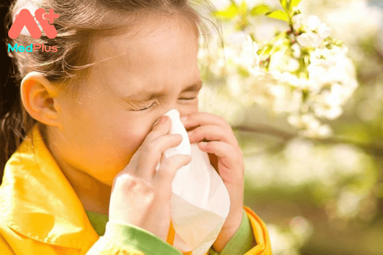 Vì sao trẻ bị chảy nước mũi?
