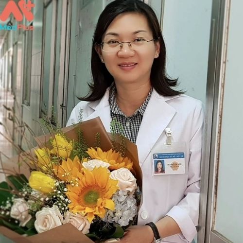 Bs Trương Thị Xinh là người có trình độ và giàu kinh nghiệm khám chữa bệnh