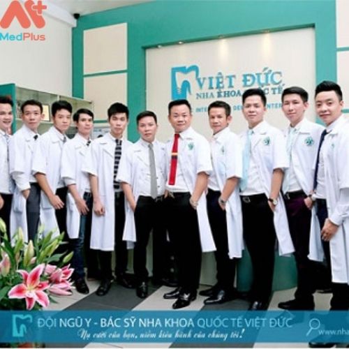 Đội ngũ bác sĩ Nha khoa Quốc tế Việt Đức có trình độ và giàu kinh nghiệm