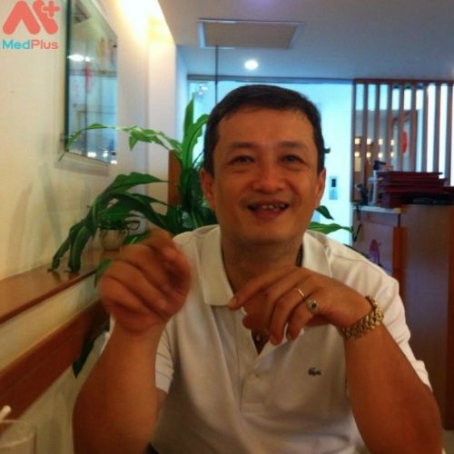Bs Phan Thanh Bình là người có trình độ và giàu kinh nghiệm thăm khám