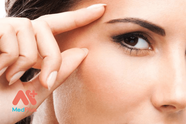 Làm thế nào để xóa tan nếp nhăn vùng mắt hiệu quả?
