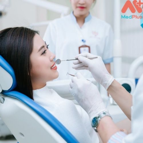 Khoa Răng hàm mặt Bệnh viện Đa khoa Hà Thành không ngừng nâng cao chất lượng thăm khám cho khách hàng