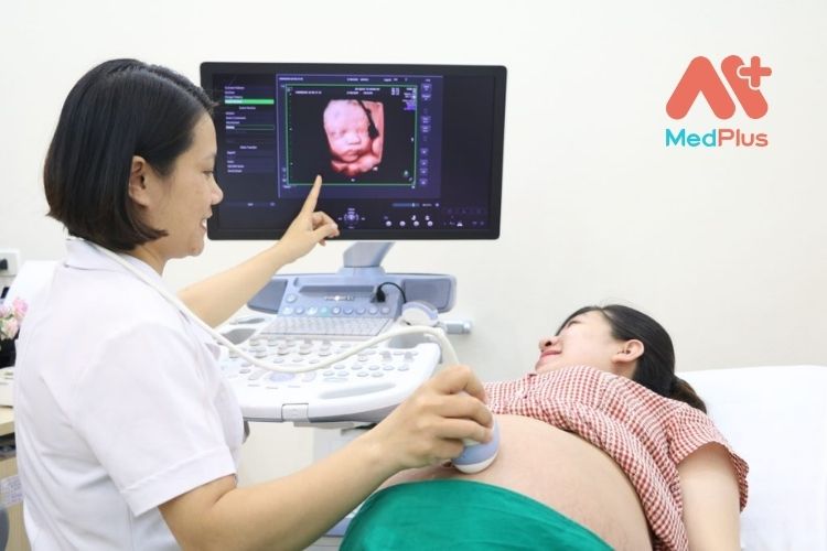 Trong suốt thai kỳ 9 tháng, mẹ cần thực hiện ít nhất 3 lần siêu âm để đảm bảo sức khỏe của mẹ và bé