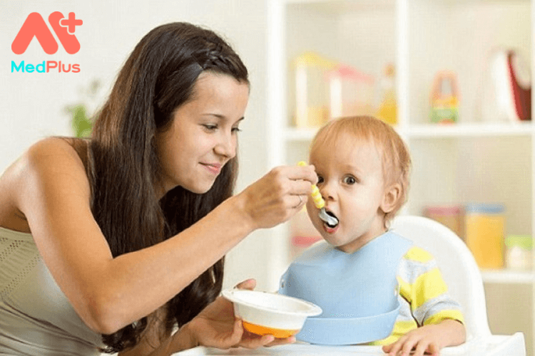 4 lưu ý về dinh dưỡng cho trẻ 2 tuổi