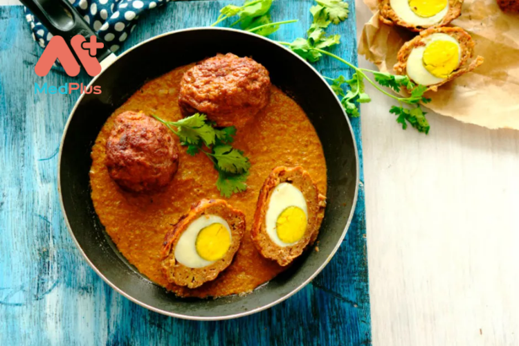 Cà ri trứng và thịt cừu Ấn Độ