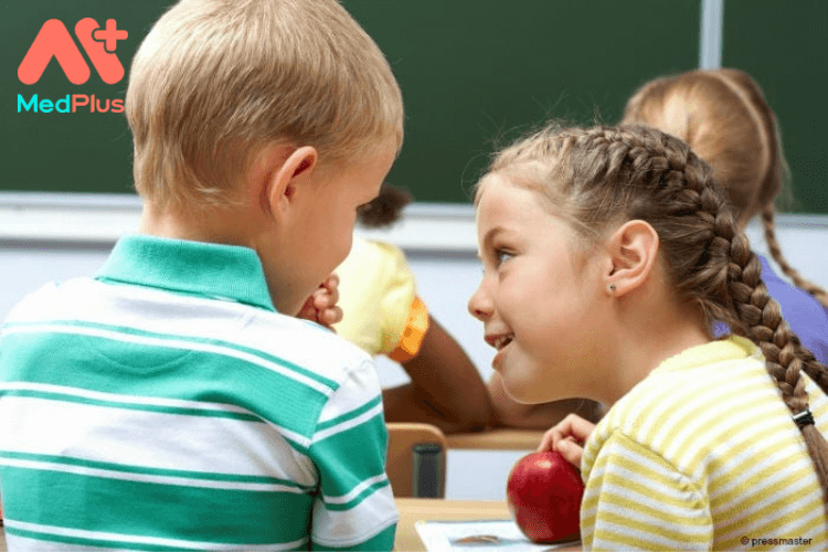 Trẻ nói quá nhiều phải làm sao? 128 Trẻ nói quá nhiều phải làm sao?