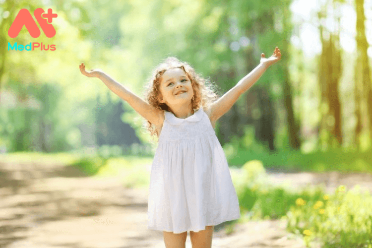 5 cách dạy con tử tế và nhân hậu