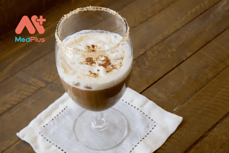 Flaming Spanish Coffee hỗn hợp cà phê, rượu và mùi khói lửa 130 Flaming Spanish Coffee