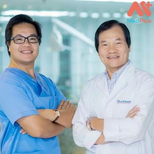 Nha khoa Phạm Dương có đội ngũ bác sĩ giỏi và giàu kinh nghiệm