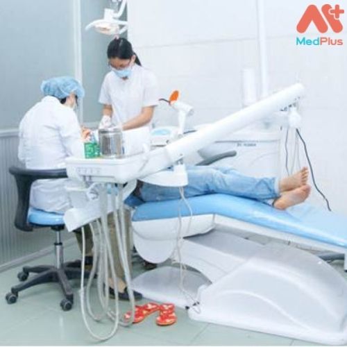 Phòng khám Răng Hàm Mặt Bs Vũ Văn Quang có đội ngũ bác sĩ giỏi và trang thiết bị hiện đại