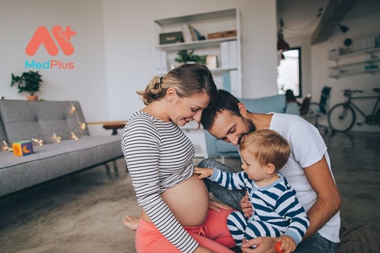 Nếu bạn đang muốn lập một gia đình hoặc có kế hoạch sinh em bé, hãy mua bảo hiểm sức khỏe dành cho gia đình