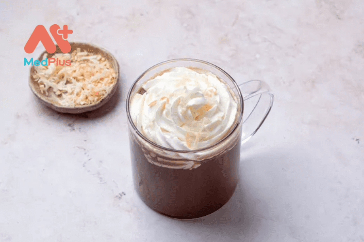 Mounds Bar Cocktail cách kết hợp thú vị của sô cô la và dừa