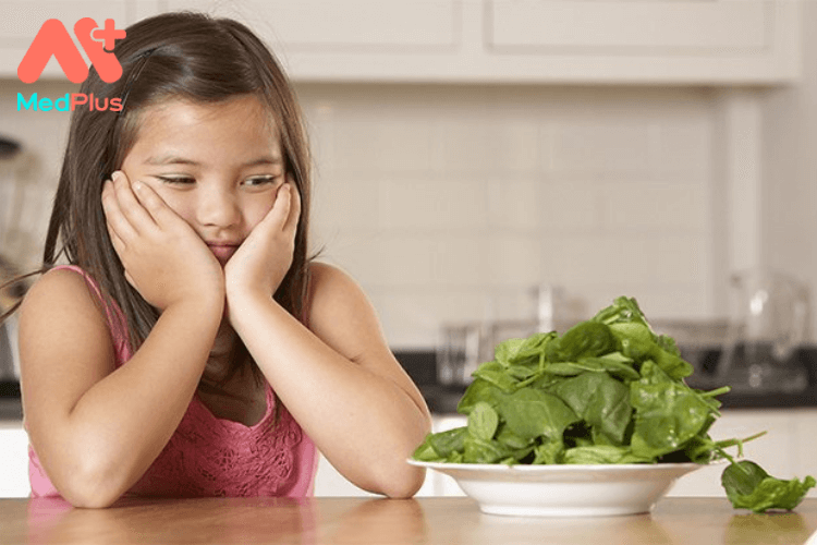 10 mẹo giúp bé không chịu ăn rau