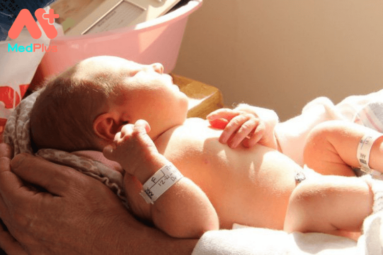 Bổ sung canxi cho trẻ sơ sinh hiệu quả
