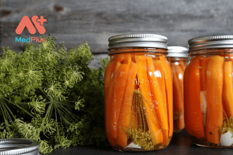 Cà rốt muối chua