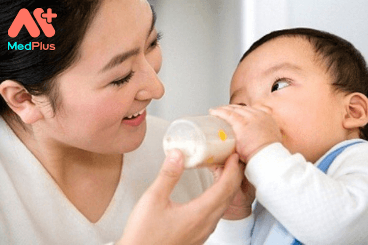 Cách sử dụng sữa tăng chiều cao cho bé