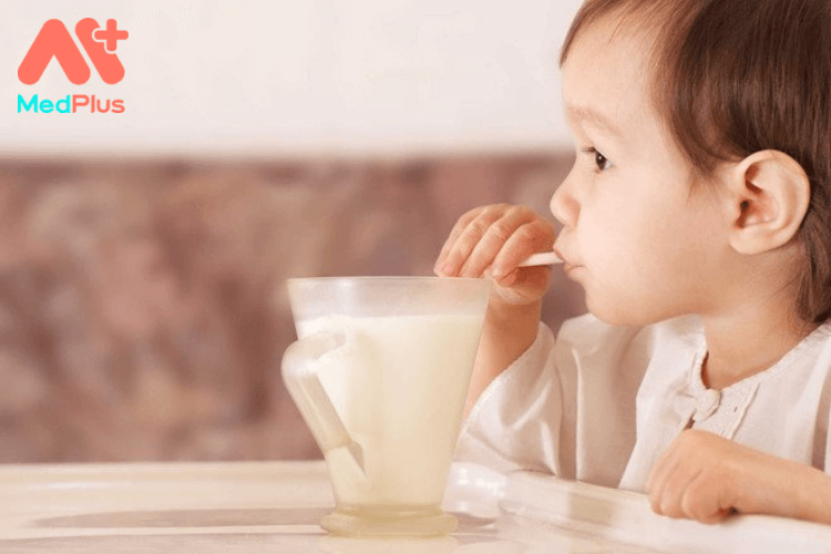 Cách sử dụng sữa tăng chiều cao cho bé