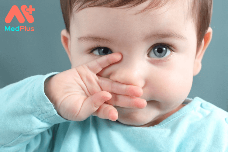 15 mẹo trị sổ mũi không dùng thuốc cho bé