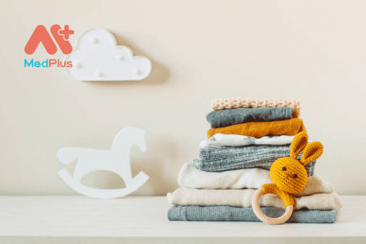 Chọn quần áo dệt bằng vải cotton cho trẻ 