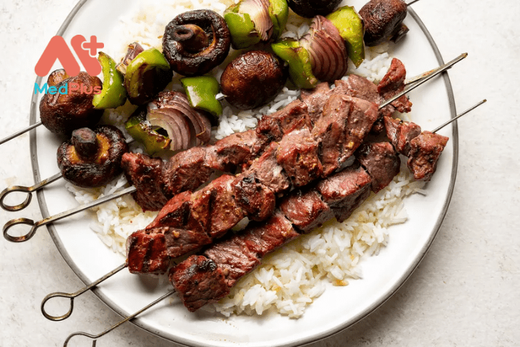 Thịt bò nướng: cách làm theo kiểu Trung Đông Shish Kebab 136 Thịt bò nướng
