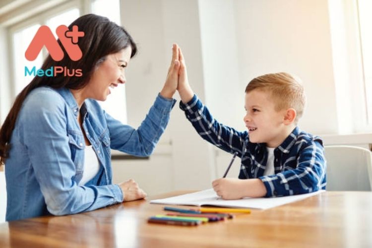 Cách nói chuyện với trẻ em về nghèo đói 132 Khơi dậy hy vọng và hành động