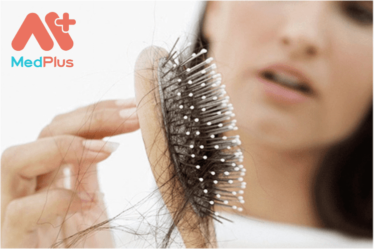 Thời kỳ mãn kinh có gây rụng tóc không?