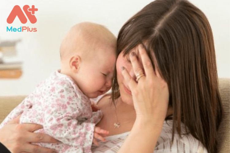 Nguyên nhân dẫn đến nguồn sữa mẹ ít