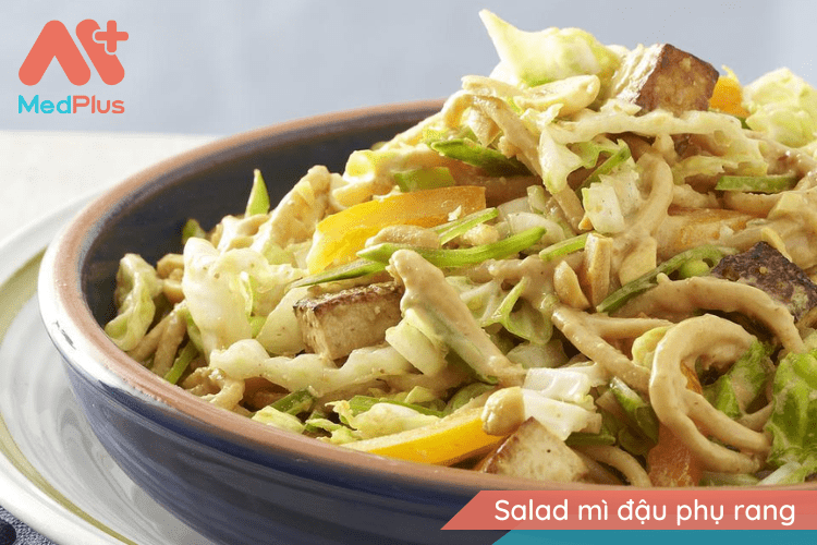 Salad mì đậu phụ rang